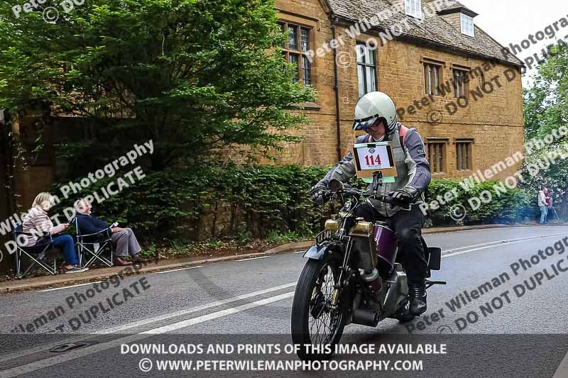Vintage motorcycle club;eventdigitalimages;no limits trackdays;peter wileman photography;vintage motocycles;vmcc banbury run photographs